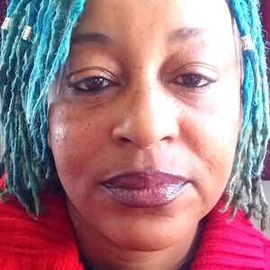 Meet your Posher, Katina